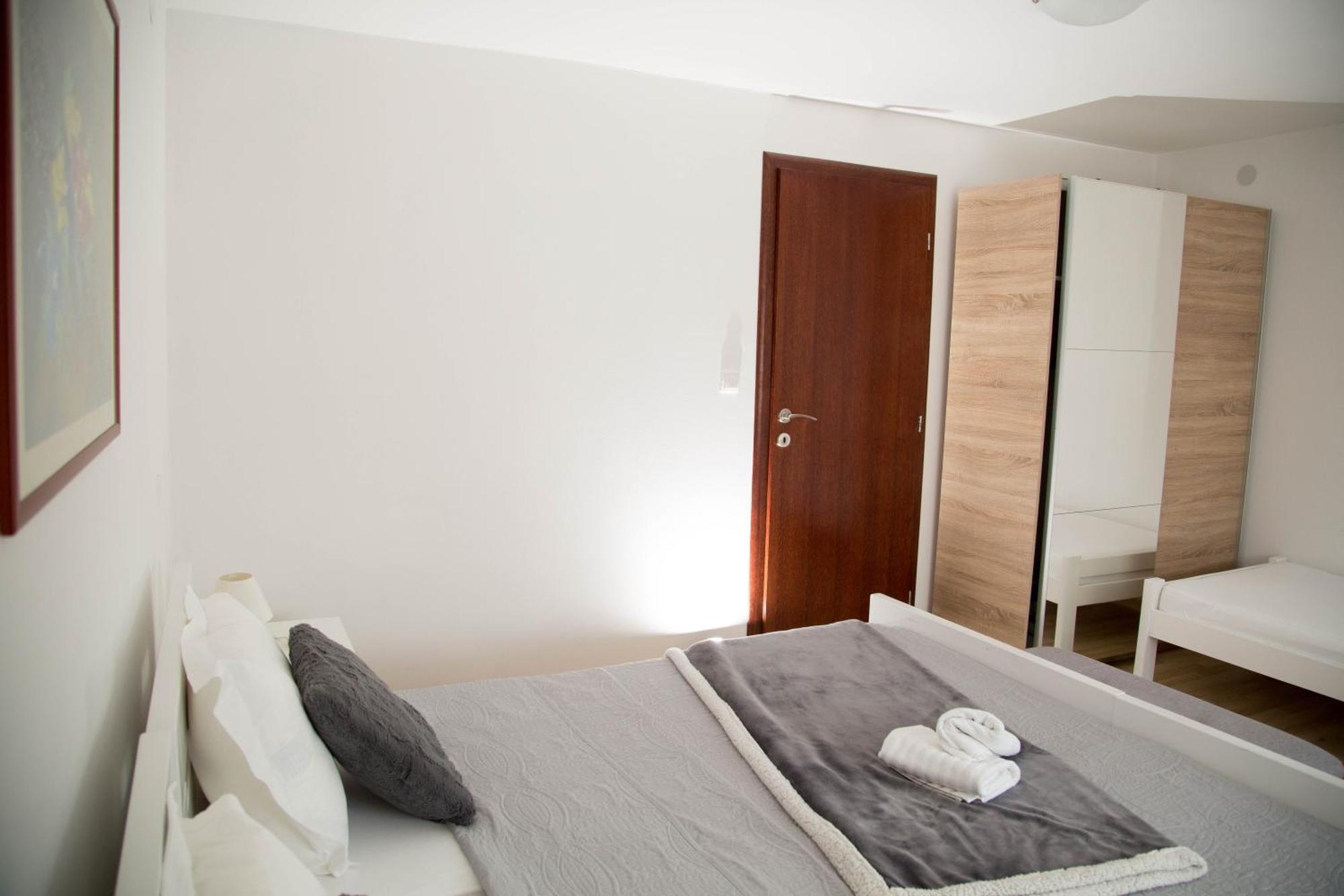 Apartmani Baotic Zupanja Chambre photo