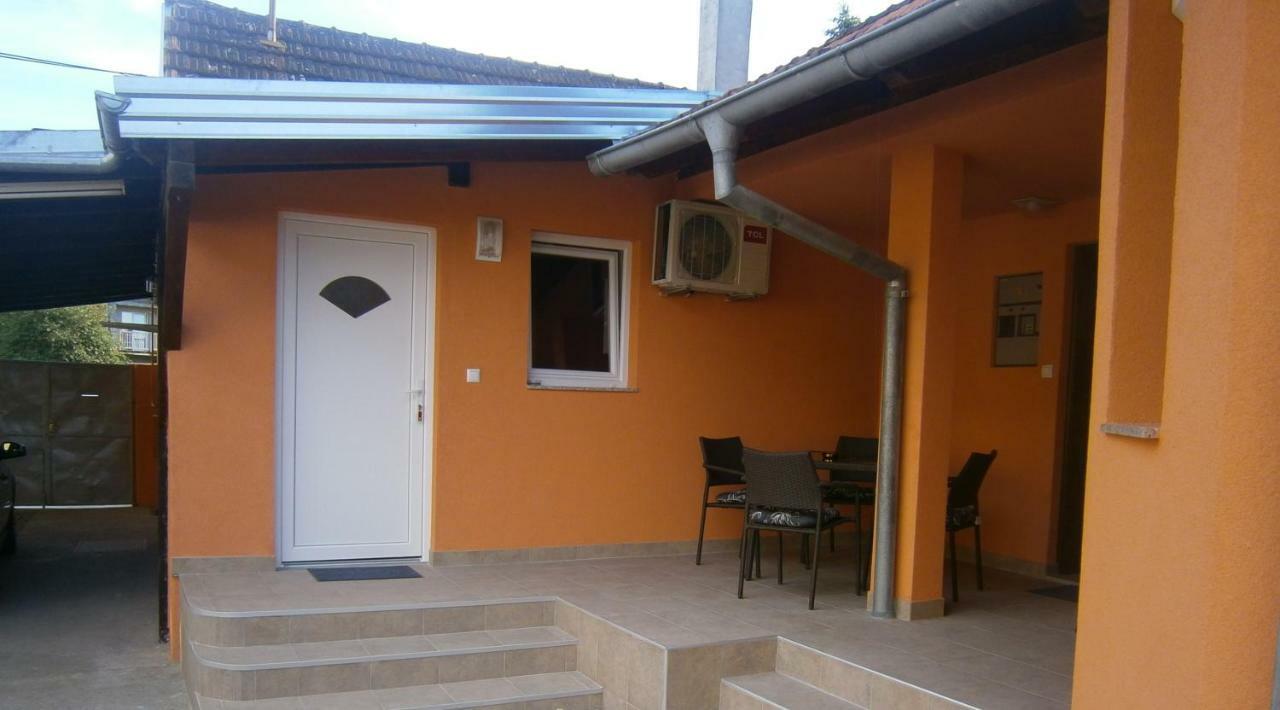 Apartmani Baotic Zupanja Extérieur photo